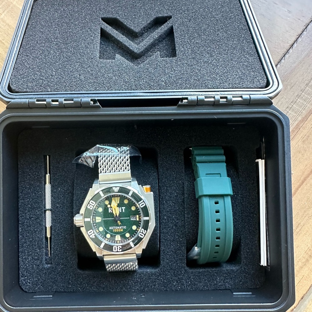 RGMT torpedo dive watch